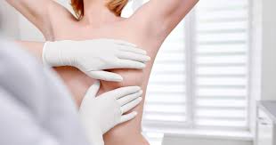 Meine mutter hatte brustkrebs als sie mit mir schwanger war.ich bin jetzt 22 jahre alt und frage mich, wann es sinnvoll wäre zu einer brustkrebsvorsorgeuntersuchung zu gehen? Brustkrebs Die Schreckliche Erkrankung Besiegen Und Gut Weiterleben Bunte De