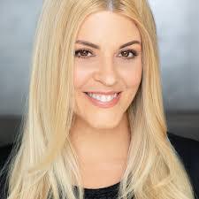 Melissa Stone's Instagram, Twitter & Facebook