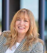 2 Grand Lake Cir, Lebanon, MO 65536