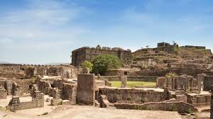 9 Best Forts, Historical Places ...