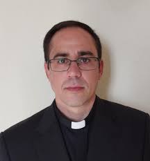 Vida y Vocación de Enrique Alonso: Un Camino de Fe, Ciencia y Naturaleza