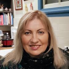 Discovering Local Knitting Groups