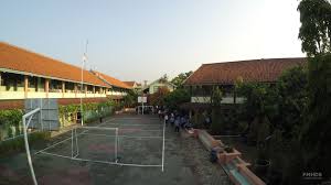 Smp negeri terbaik di bandung. Berkas Lapangan Smp Negeri 4 Bandung Jpg Wikipedia Bahasa Indonesia Ensiklopedia Bebas