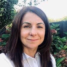 Laura Forest's Instagram, Twitter & Facebook