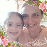 Lorraine Ridley's Instagram, Twitter & Facebook