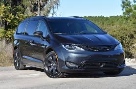 2020 chrysler pacifica gas mileage or mpg ranges from 23 mpg to 23 mpg. 2019 Chrysler Pacifica Hybrid Limited Review Test Drive Automotive Addicts