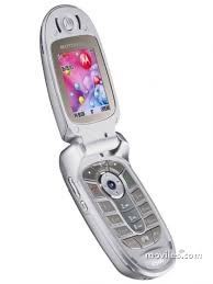 Comparar Alcatel OT 557 y Motorola V500 ...
