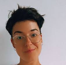 Rosa Lantigua's Instagram, Twitter & Facebook