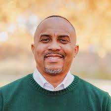 Jamil Spain's Instagram, Twitter & Facebook