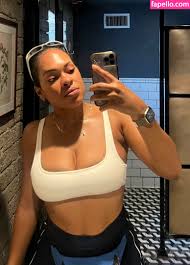 See Camille Corbett's body in all their splendor- uncensored and authentic