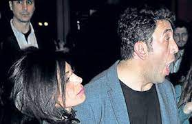 Emre kınay sevgilisi ile bodrum'da oyuncu emre kınay, sevgilisi ile seçim öncesi tatil için bodrum'u seçti. Emre Kinay Yeni Sevgilisiyle Yakalandi Son Dakika Magazin