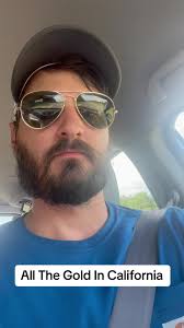 Sturgill Simpson Gemstones Singing