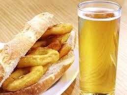 Entra hasta las cocinas de la bola con tu acompañante y descúbrelo. Gastronomia Madrilena Los Platos Mas Famosos