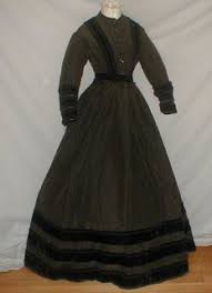 All The Pretty Dresses Mid 1860 S Black Dress Photos From Blog All The Pretty Dresses Dresses Civil War Dress Historical Dresses
