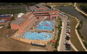 Újbudai sportcentrum, bártfai utca, sportpálya. Oogchovnhwixgm