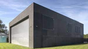 Jeden tag lesen wir von einbrüchen mit. Polen Erstes Zombie Sichere Haus Der Welt Gebaut