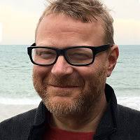 A list of who Mark Brown is following