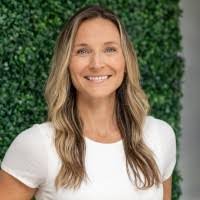 Sarah Hosier's Instagram, Twitter & Facebook