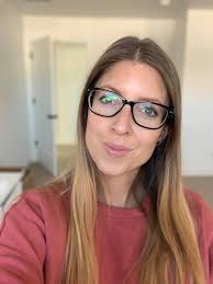 Anybody do spray tans in the neighborhood?