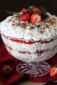Southern Strawberry Coconut Punch Bowl Cake The Ingredients And How To Make It Please Visit The Website 4ing In 2020 Punch Bowl Cake Bowl Cake Baked Dessert Recipes