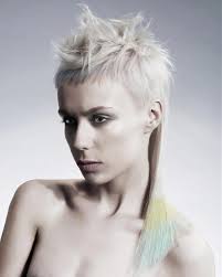 Různé skvrny vypadají velmi impozantně: Strihy Pro Dlouhe Vlasy 2016 Nejspis Hledate Tyto Vlasy A Ucesy