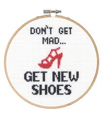 Birds bugs & butterflies bunnies cats dogs farm animals fish horses in the ocean in the wild other animals teddy bears. Say It In Cross Stitch Shoes Jo Ann Morsomme Korssting Syprosjekter Brodering