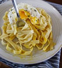 Creamy Parmesan Pasta With A Poached Egg Recipe Parmesan Pasta Tasty Pasta Poached Eggs