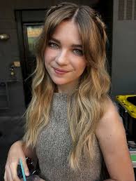 McKenna Grace oLanta H ምበባቶ Mmus 0