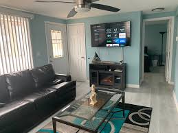 Thinking about dumping cable or satellite tv service? Lake Wawasee Channel Front With Partial Lake View Updated 2021 Tripadvisor Syracuse Vacation Rental