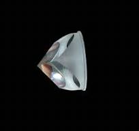 Prismas piramidales de vidrio: elegante dispersión de luz