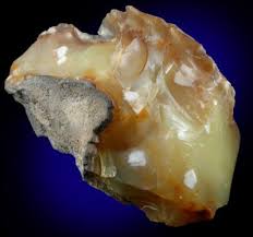 No 36156 Opal Common From Douglas County Washington In Online Mineral Museum Rock Hounding Rock Minerals Rocks And Gems