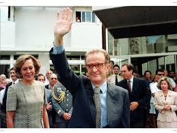 Jun 17, 2021 · o antigo presidente português jorge sampaio lamentou hoje, em lisboa, a degradação generalizada das relações internacionais e um retrocesso nas democracias, bem como o aumento de regimes. 1belpua1rblchm