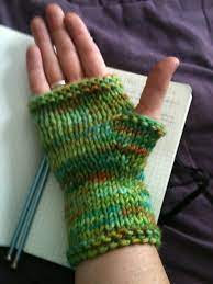 However, if you'd like a pdf version of this pattern to print or save for offline use, you can purchase it from our pdf shop. Ravelry Bulky Fingerless Gloves On 2 Straights Pattern By Tempe Croke