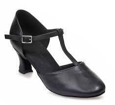 Il n'y a plus d'articles dans votre panier. Chaussures Salome Cuir Noir Confort Votre Boutique En Ligne De Chaussures A Talons Sur Mesure Chaussures Confortables