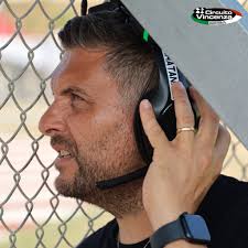 🏁 Riflettori sui protagonisti! ✨ Scatti intensi, volti determinati: piloti  e staff dei box sono l'anima pulsante della 24H del Mediterraneo. 🔥 Tra  emozioni, attesa, concentrazione, obiettivi da inseguire e strategie da