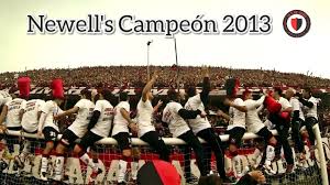 ¡el festejo más grande de la historia! La2dejunio On Twitter Festejamos El 7 Aniversario Del Newells Campeon De La Mano Del Tata Martino Ese Equipo Que Se Caracterizo Por El Orgullo Gloria Y El Sentido De Pertenecia De