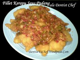 Bersihkan ikan terlebih dahulu kemudian lumuri ikan dengan tepung tapioka pada seluruh permukaannya. Resep Ikan Saus Padang Ala Dentist Chef Dentist Chef