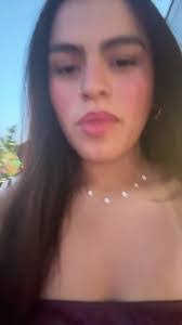 Amanda Crago's Instagram, Twitter & Facebook