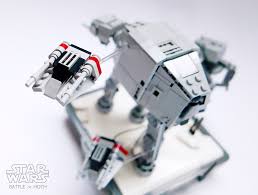 The empire strikes back diorama battle of. Battle Of Hoth Recreated In Epic Lego Star Wars Nanoscale