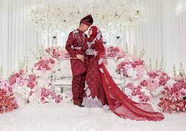 We did not find results for: 27 Baju Songket Pengantin Yang Menarik Inspirasi Busana Perkahwinan