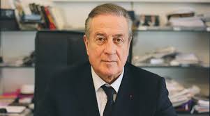 En cause, l'une des couvertures du magazine faisant état d'une « invasion cachée » des immigrés, notamment par le biais de la procédure de. Tu Parles Charles Villeneuve Le Nouvel Economiste