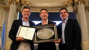 Filmografia, nagrody, biografia, wiadomości, ciekawostki. Disitinguieron A Adrian Suar Como Personalidad Destacada De La Cultura La Noticia Web Ciudad