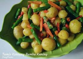 The most common meat used in tinorangsak is pork. Resep Tumis Kentang Bumbu Kuning Resep Enyak
