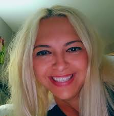 Is your sweet tooth calling? 🍰 Today is National Cheesecake Day—don't miss  your chance to treat yourself to the delicious cheesecakes from  @yoursweetsbykacy , here at Mercado! ✨ #nationalcheesecakeday #cheesecakes  #dubaichocolate #pistachio #