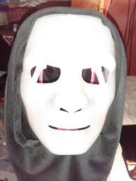 Gutted that the bullion from most wanted has been removed. No longer there  for me anyway. What other quest items that are still active that you can  keep? I've got the monster