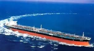 Berbicara tentang alat perang laut, kapal induk di era sekarang ini begitu penting keberadaannya. 10 Kapal Terbesar Di Dunia Yang Pernah Dibuat Manusia