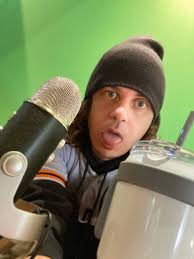 Janessa Corrigan (@jcorr3352)