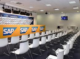 Der repräsentative pressekonferenzraum bietet auf 220 m² platz für bis zu 120 gäste. Den Pressekonferenzraum Der Prezero Arena Als Eventlocation Nutzen Tsg 1899 Hoffenheim Events