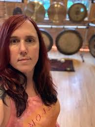 Sara Fiorenzo's Instagram, Twitter & Facebook