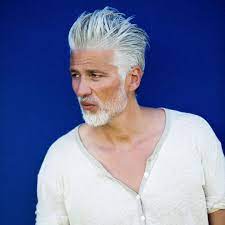 so genial konnen graue barte aussehen barber trends graue haare manner graue barte barte